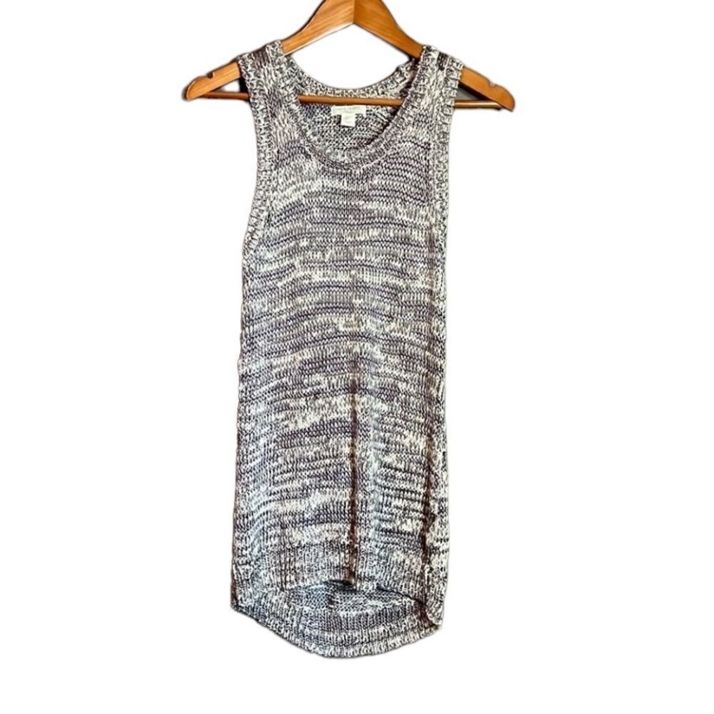 3 for $30!‎ Saint tropez west knitted tank top. Size small